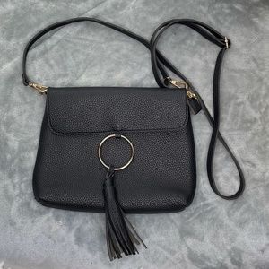 Black Pebbled Leather Bag with Detachable Strap